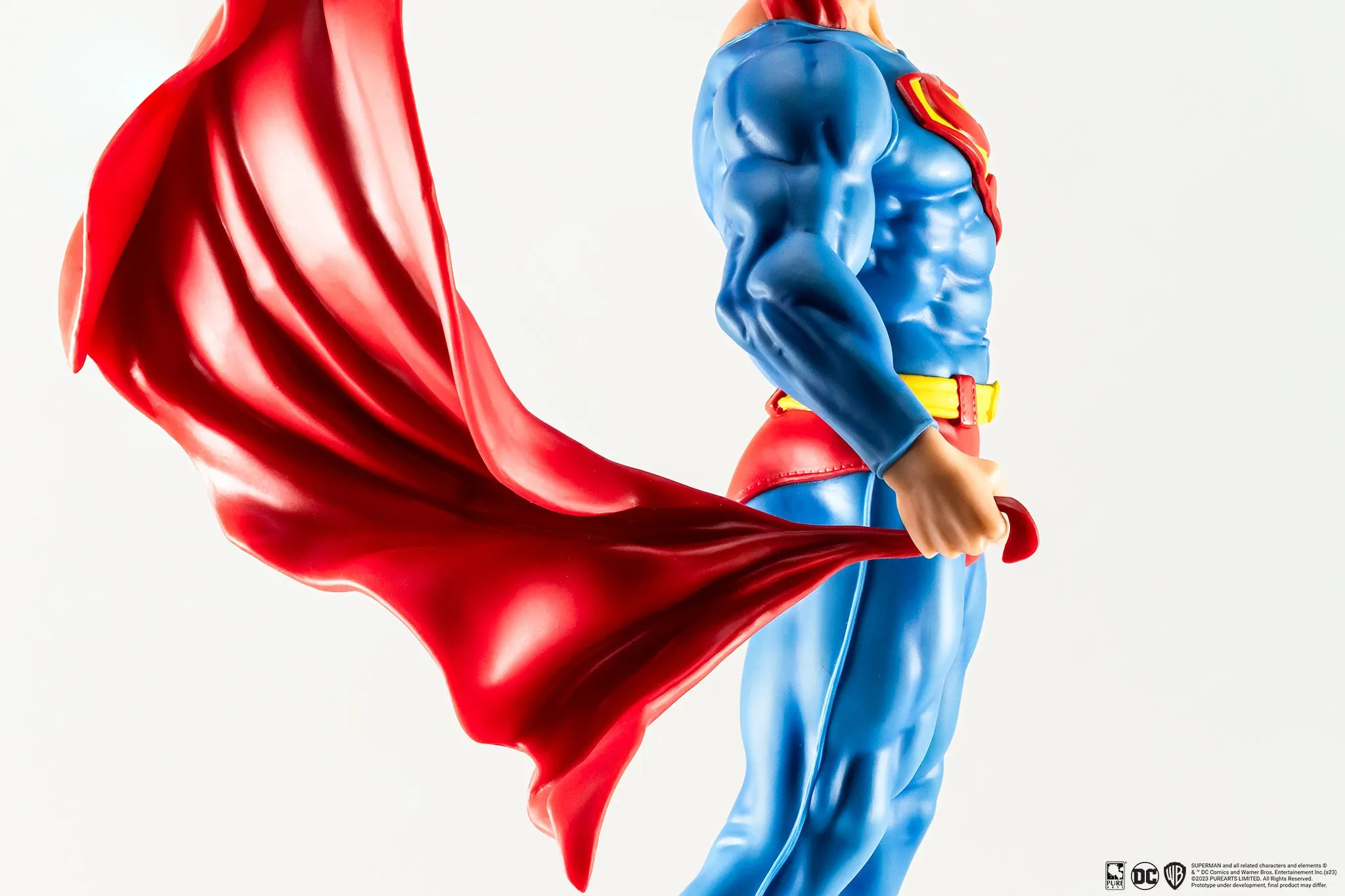 DC Heroes - Superman (Classic Version) 1:8 Scale Statue - PX Previews Exclusive (40468) LAST ONE!