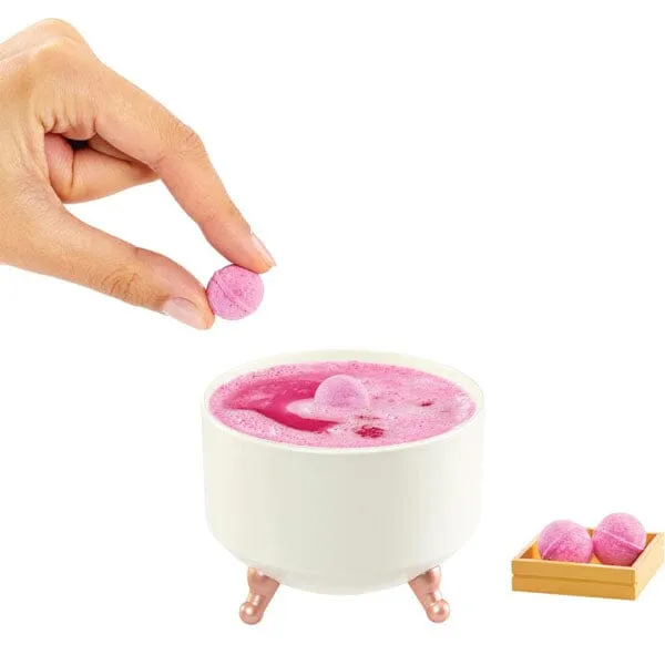 MGA's Miniverse - Make It Mini Spa Series A Mystery Capsule