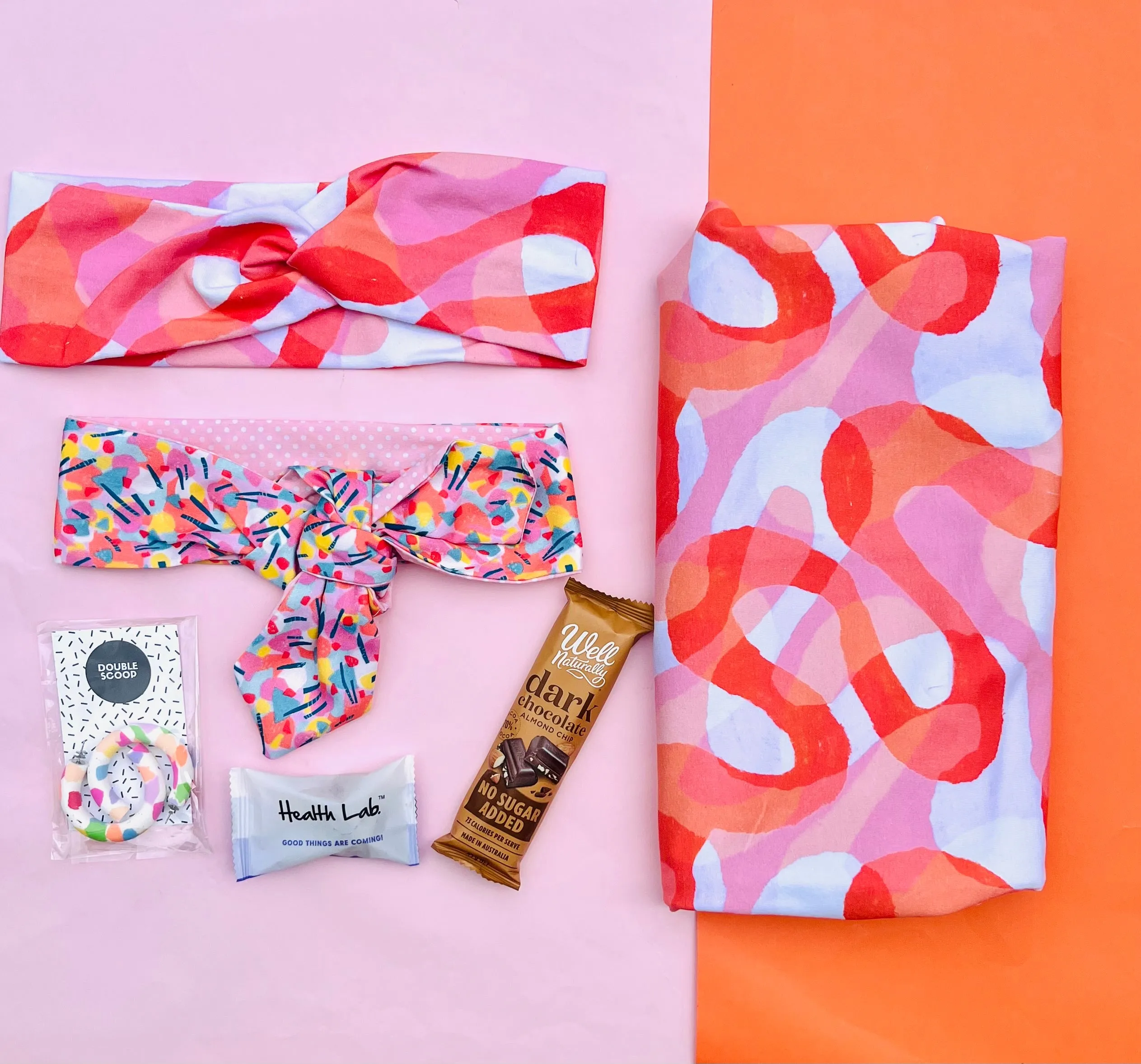 MYSTERY DRESS & ACCESSORY BOX