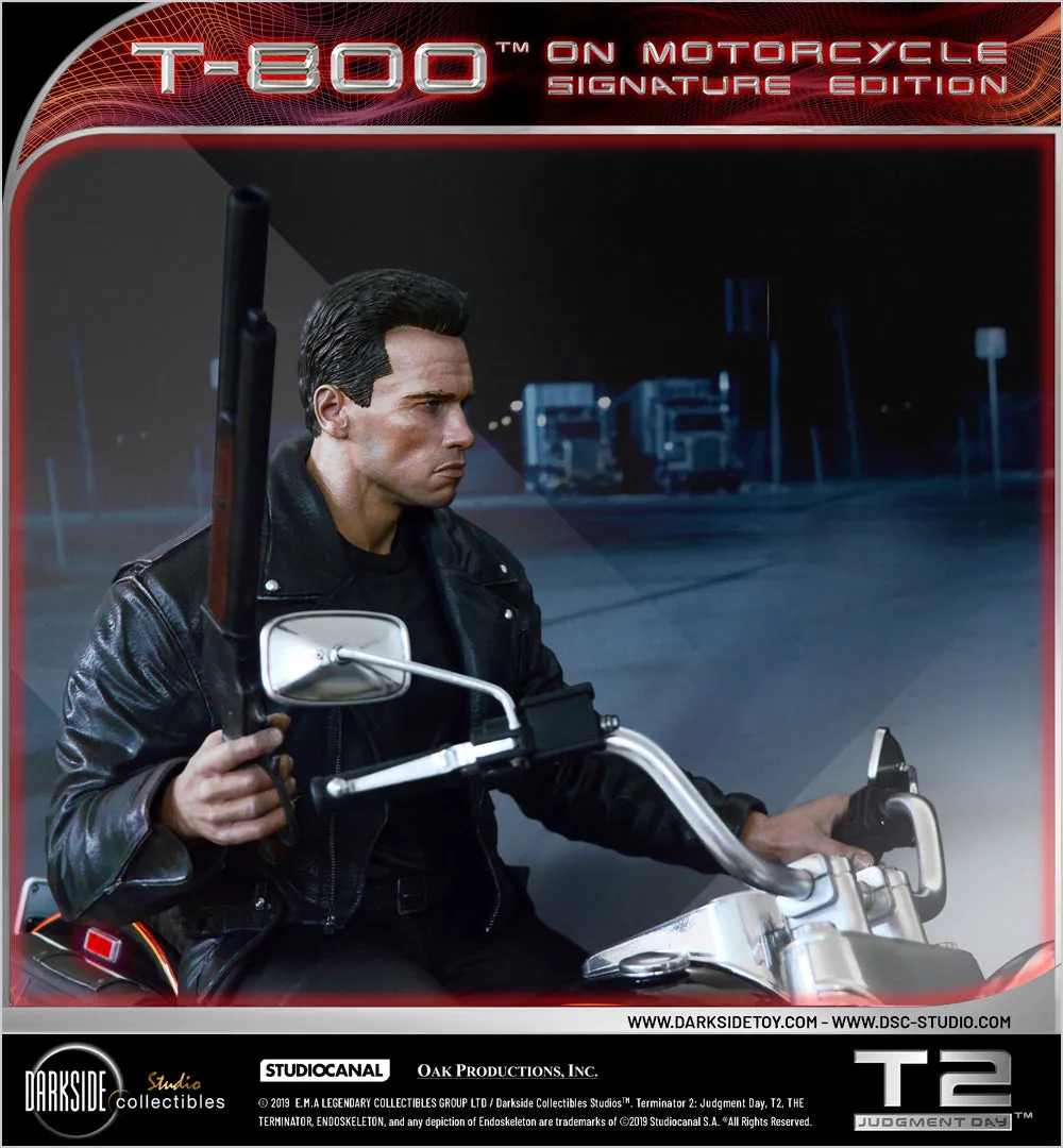 Terminator 2 - T-800 on Motorcycle (Regular) Signature Edition 1/4 Scale Statue