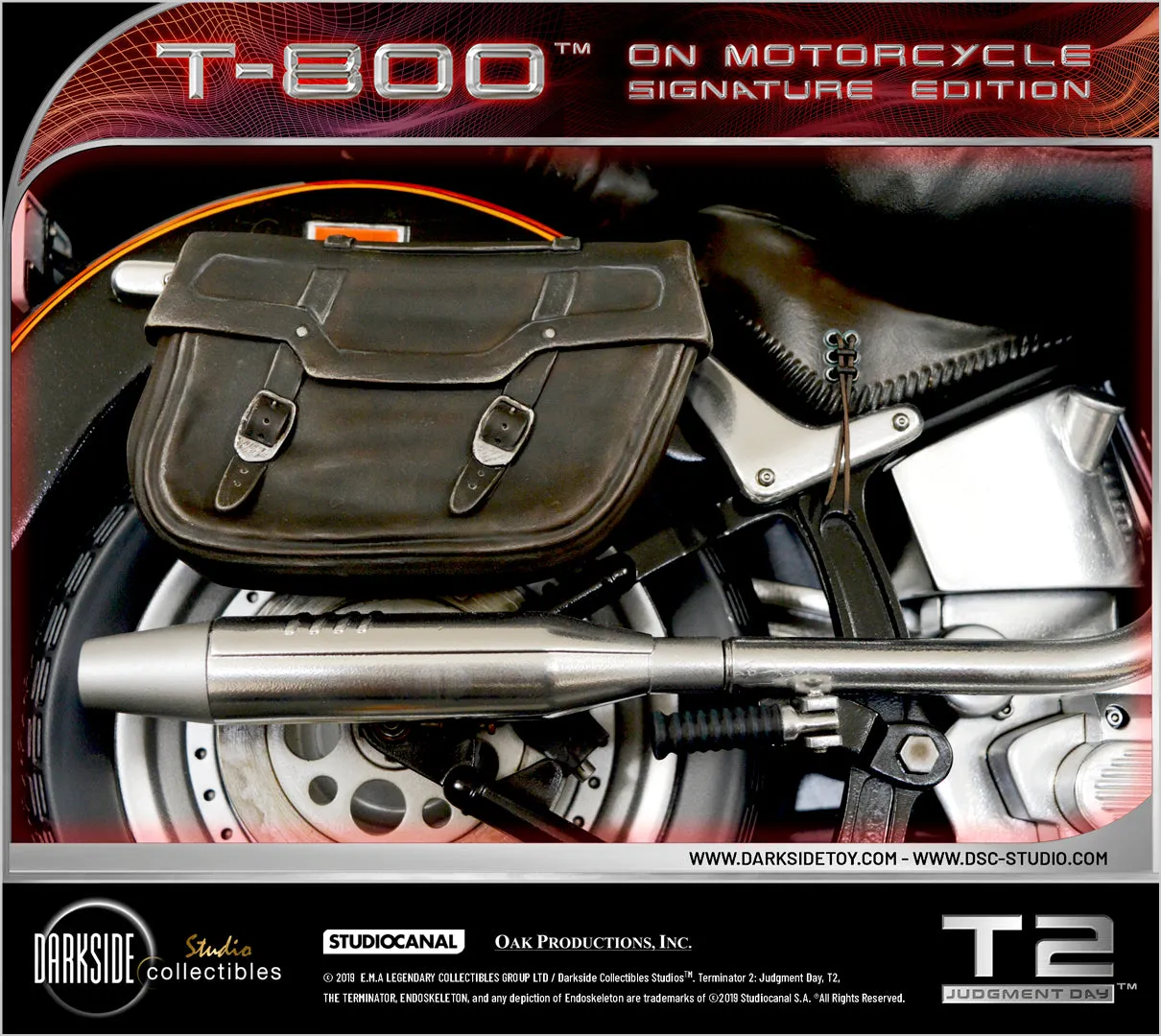 Terminator 2 - T-800 on Motorcycle (Regular) Signature Edition 1/4 Scale Statue